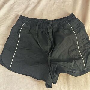 Love Tree Black Elastic Waist Shorts